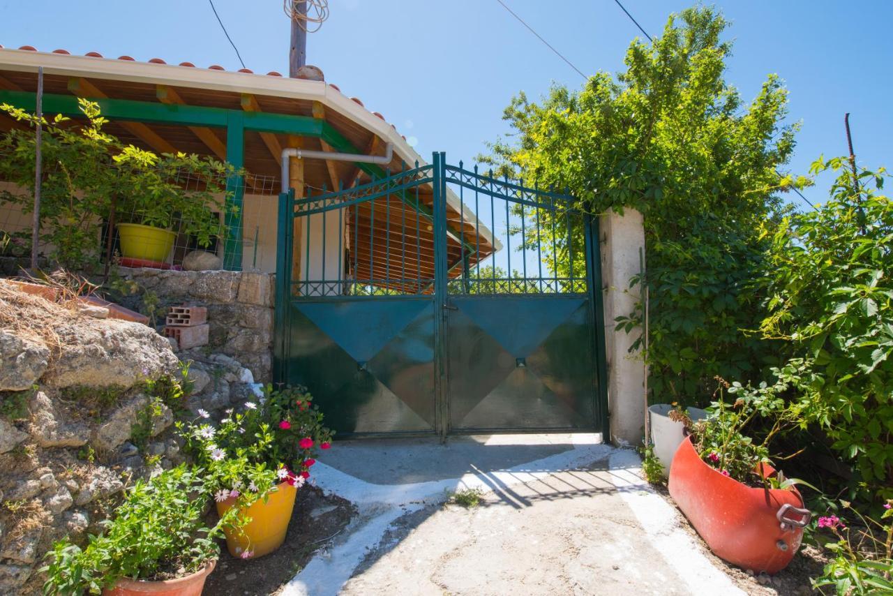 Traditional Houses In The Village Lazaráta Extérieur photo